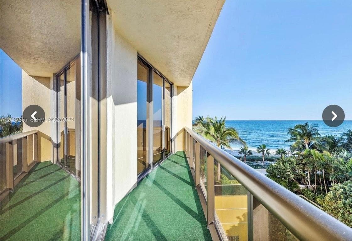 16275 Collins Ave 502 photo 23