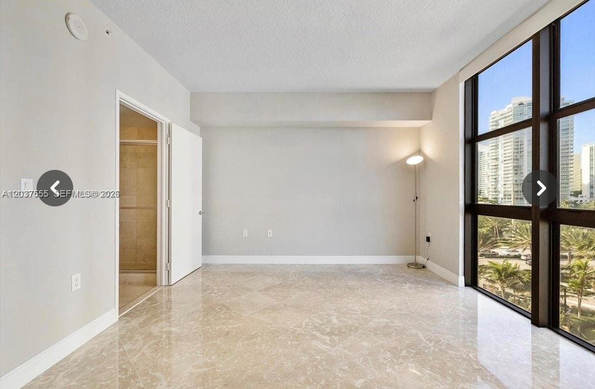 16275 Collins Ave 502 photo 12