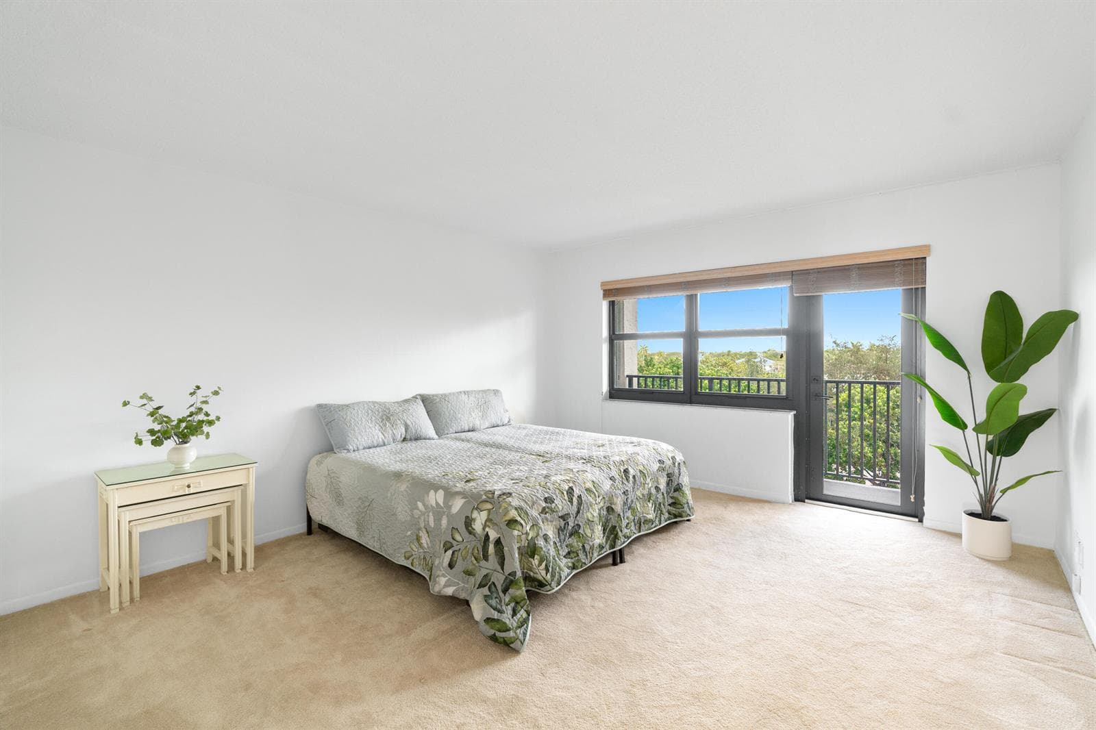 5100 N Ocean Boulevard 517 photo 14