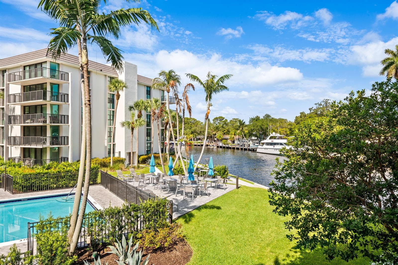 1301 River Reach Drive 202 photo 9