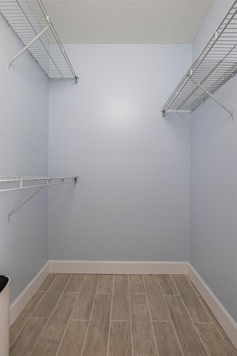 23 Royal Palm Pt B photo 24