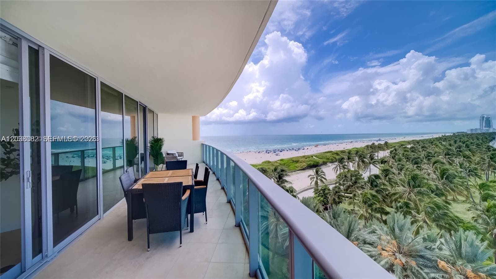 1455 Ocean Dr 902 photo 2