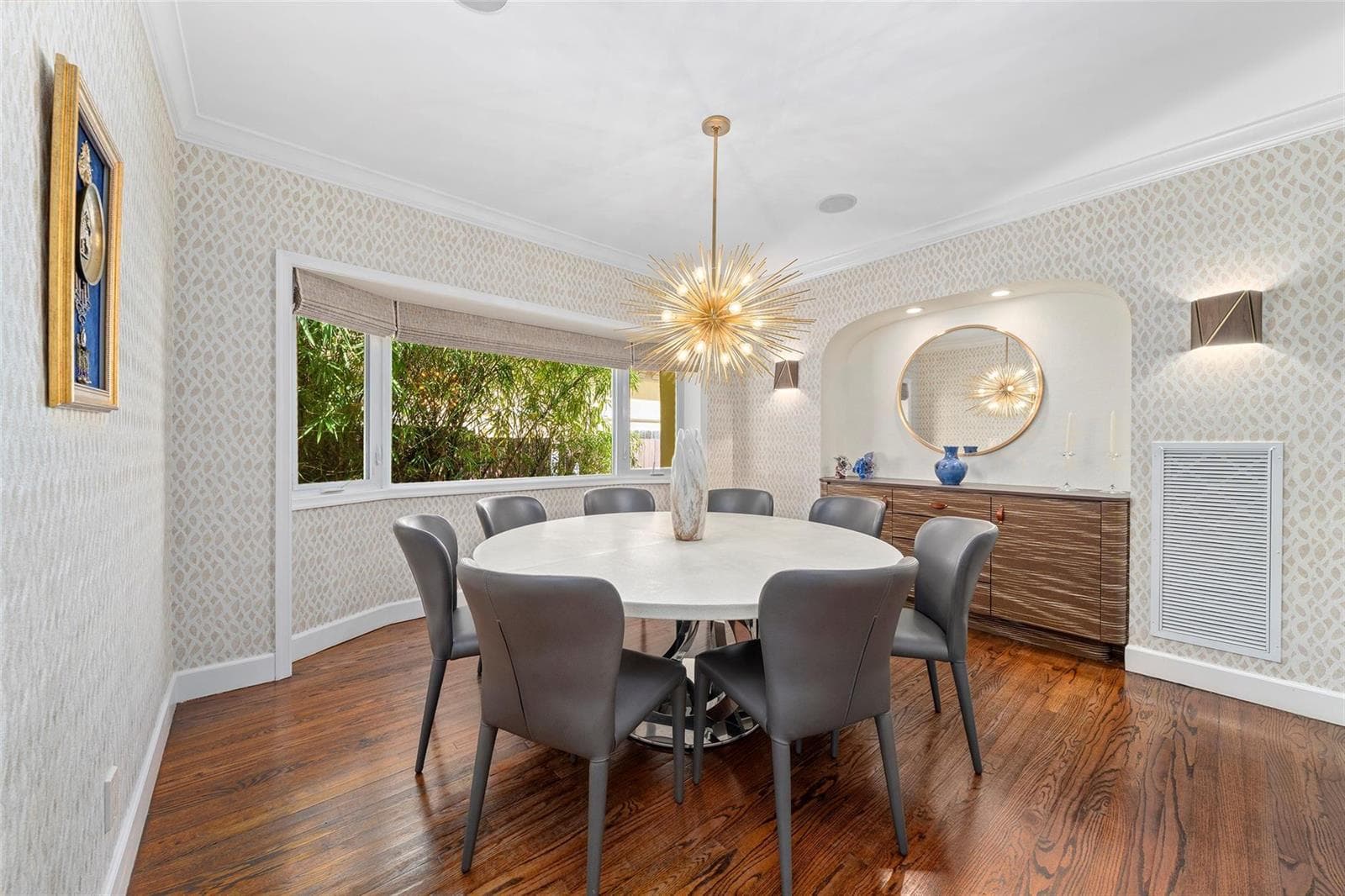330 Royal Plaza Drive photo 9