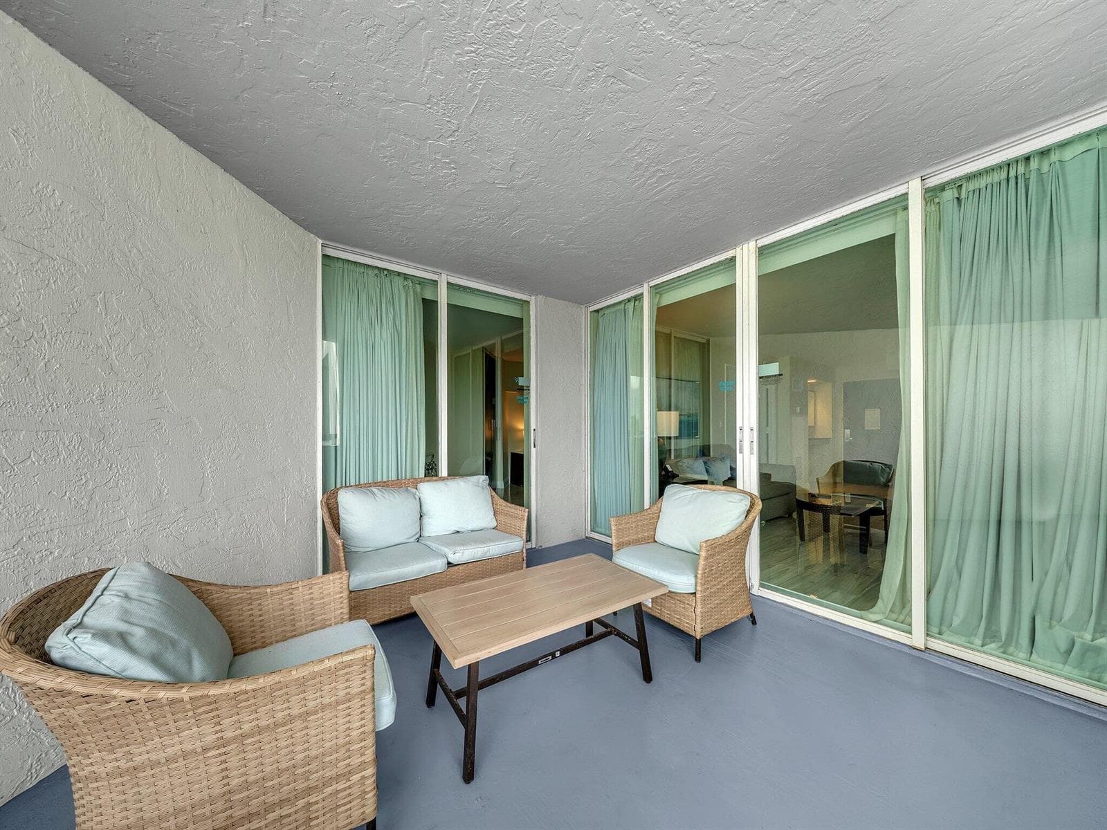 2670 E Sunrise Boulevard 323 photo 18