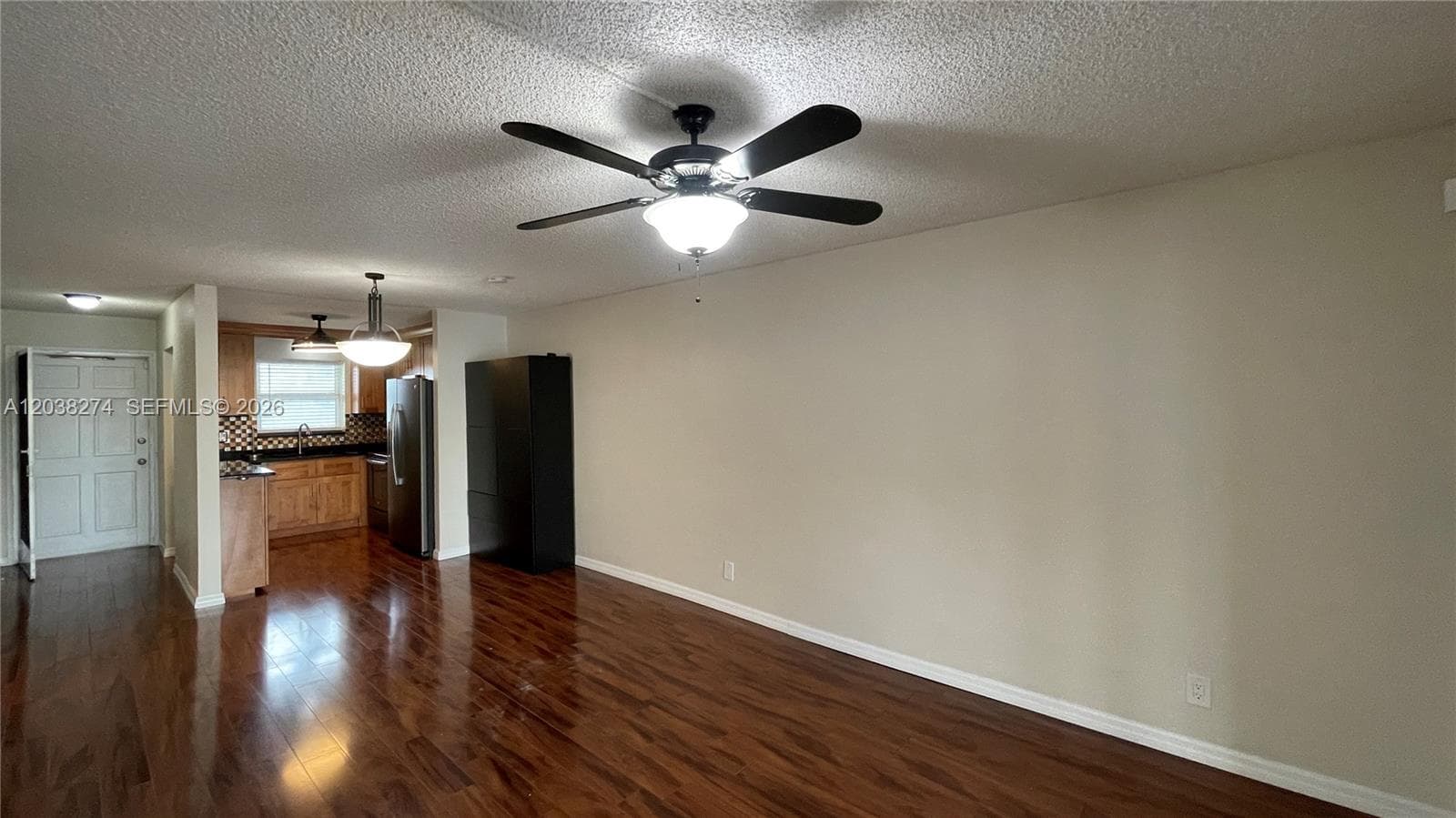 531 W Kalmia Dr 5 photo 7