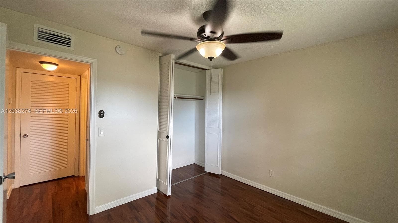 531 W Kalmia Dr 5 photo 10