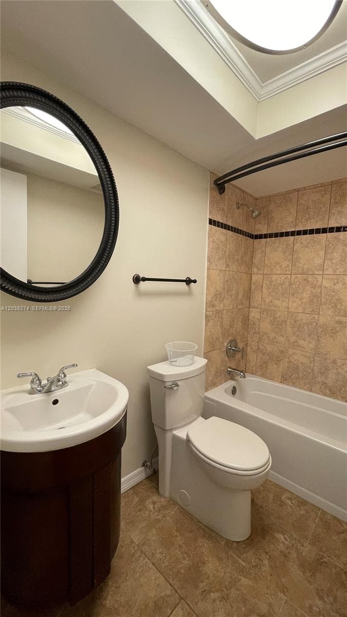 531 W Kalmia Dr 5 photo 11
