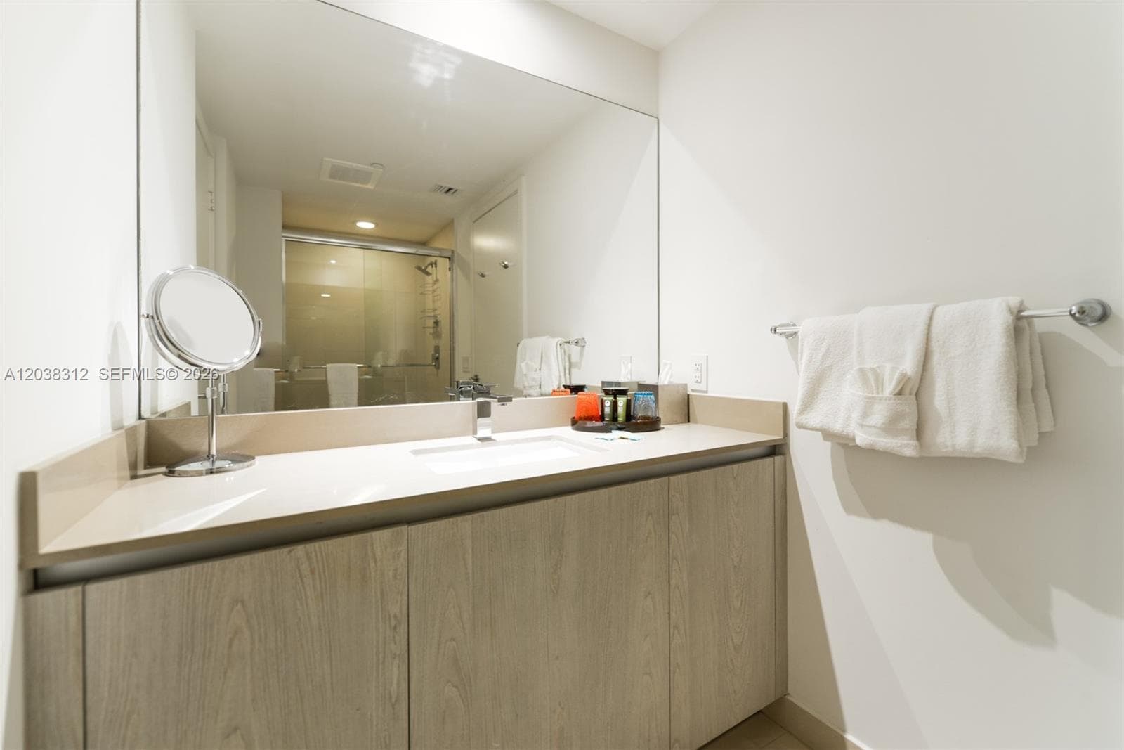 4111 S Ocean Dr 3204 photo 15