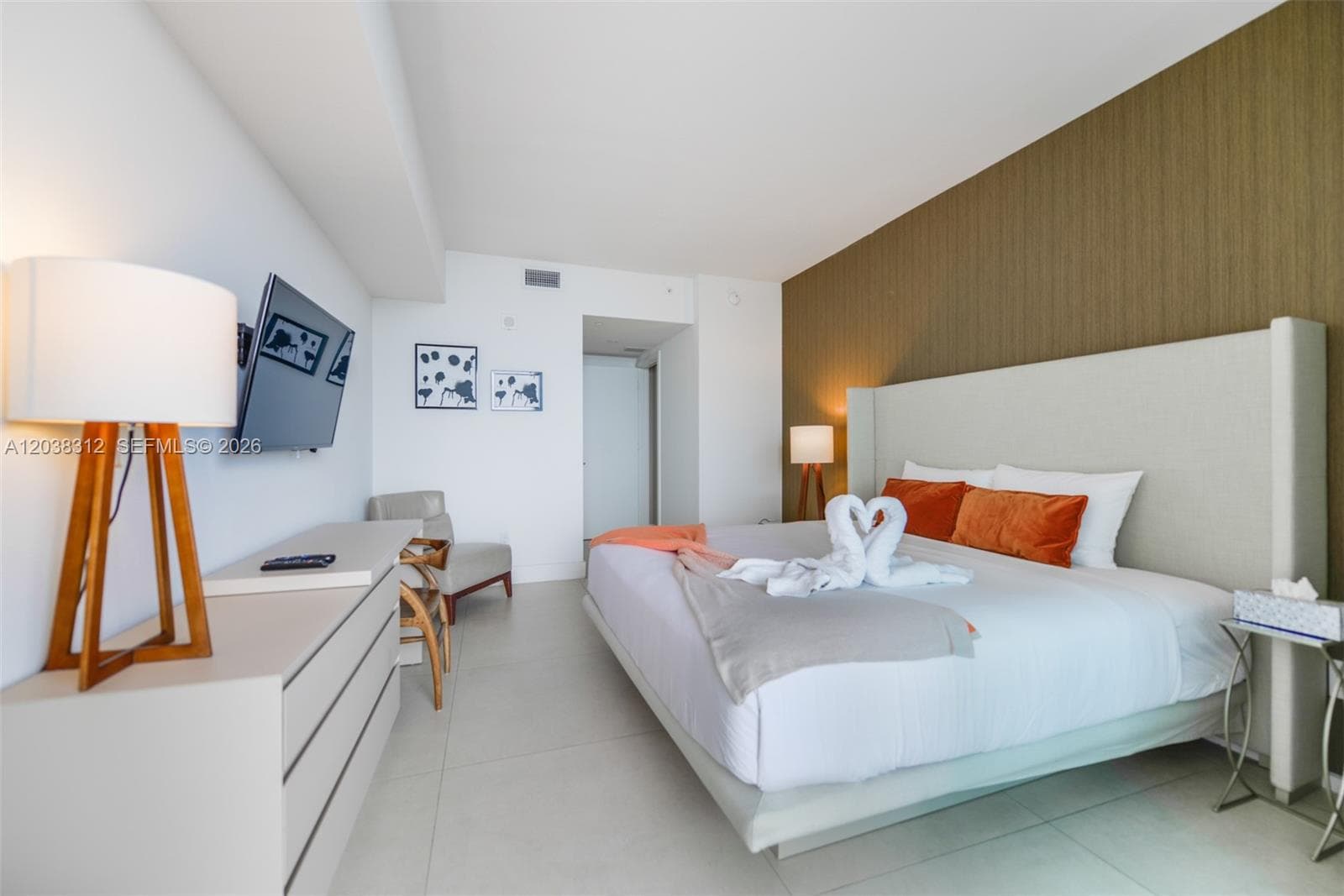 4111 S Ocean Dr 3204 photo 4