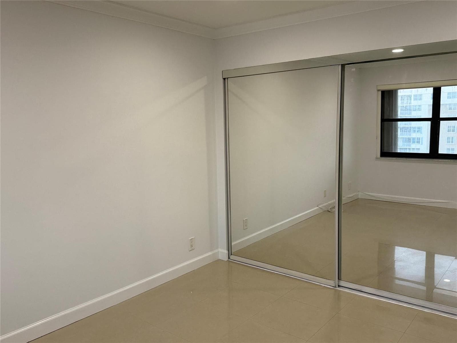 5100 N Ocean Boulevard 1504 photo 18