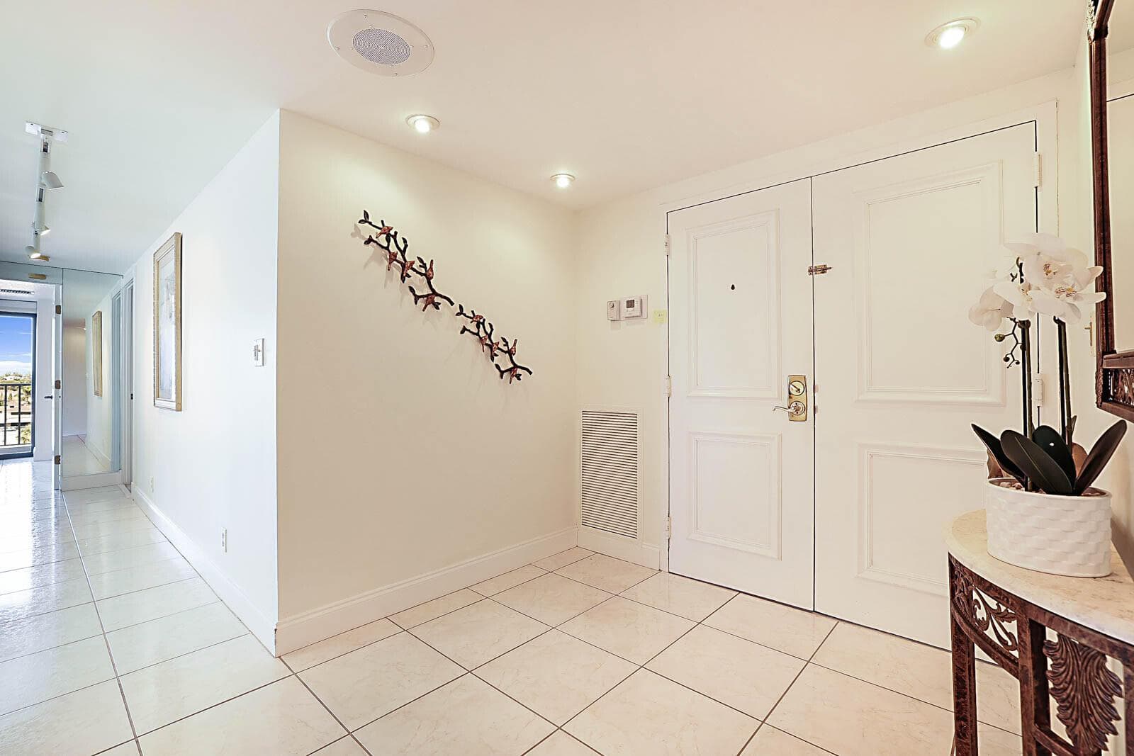 2917 S Ocean Boulevard 405 photo 3
