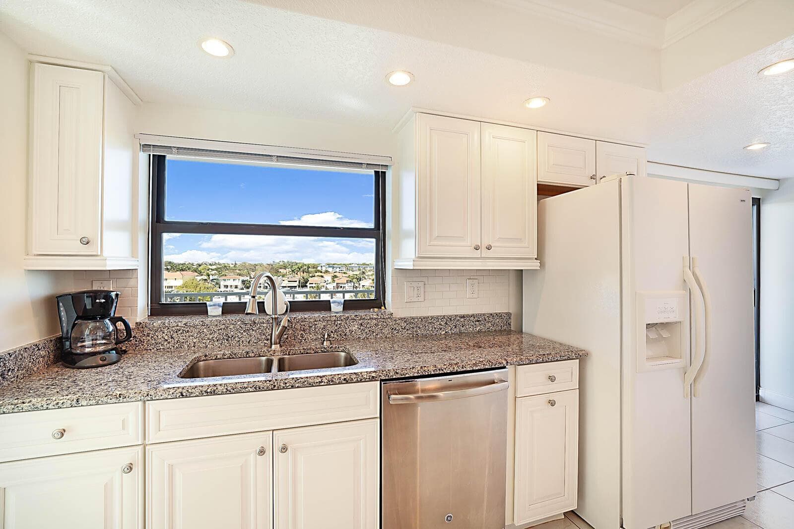 2917 S Ocean Boulevard 405 photo 14