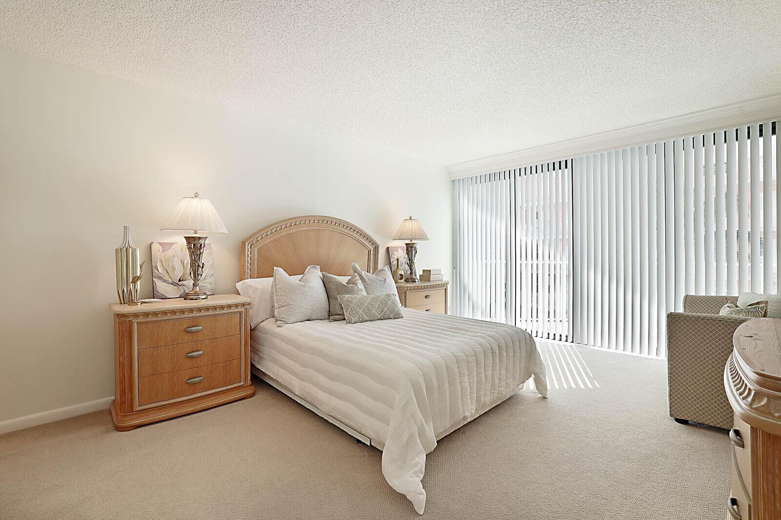 2917 S Ocean Boulevard 405 photo 25