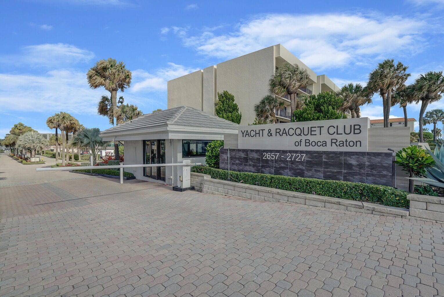 2687 N Ocean Boulevard G-305 photo 1