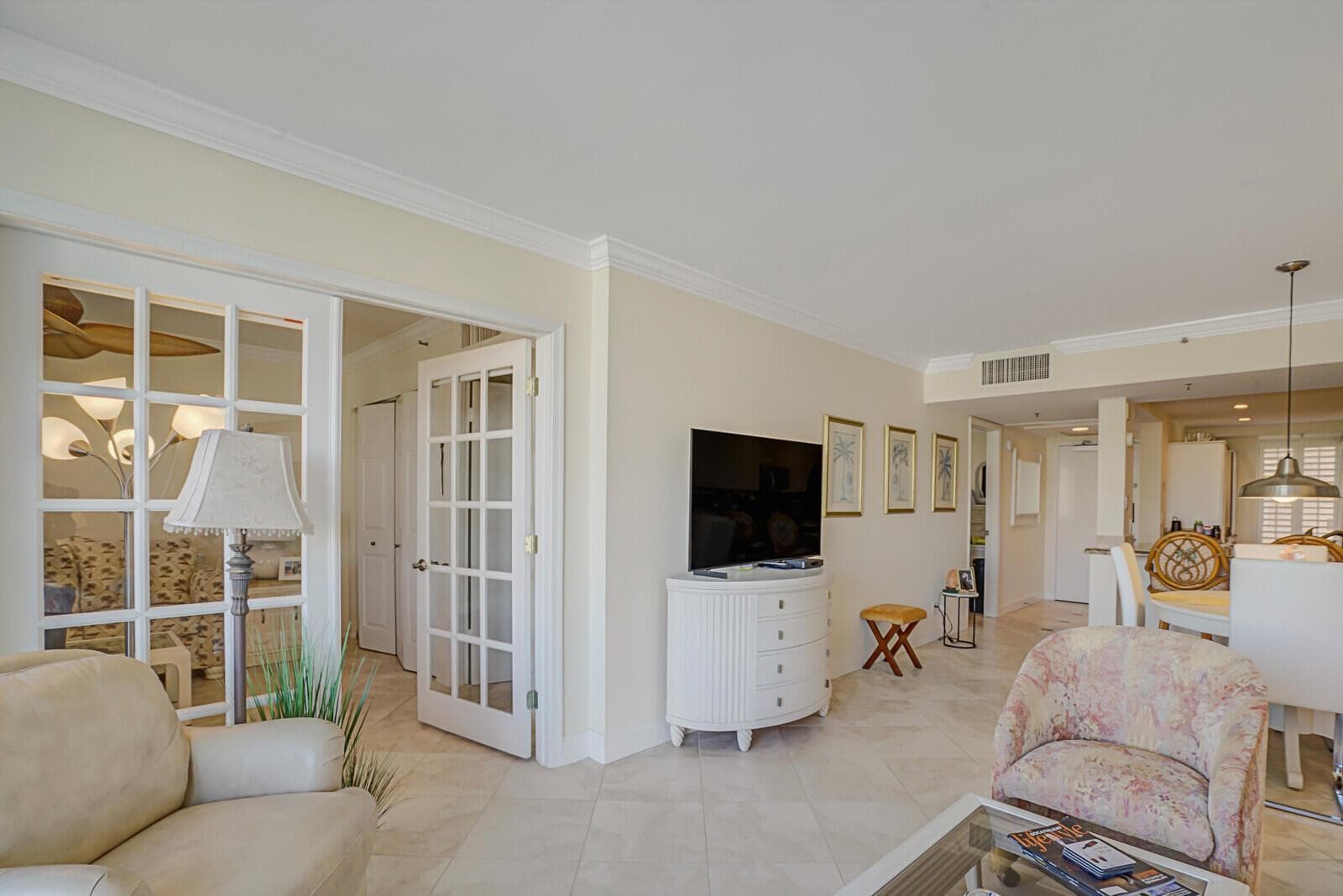 2687 N Ocean Boulevard G-305 photo 10