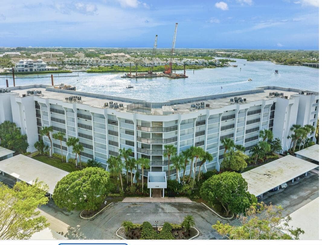 1748 Jupiter Cove Drive 121 A photo 2