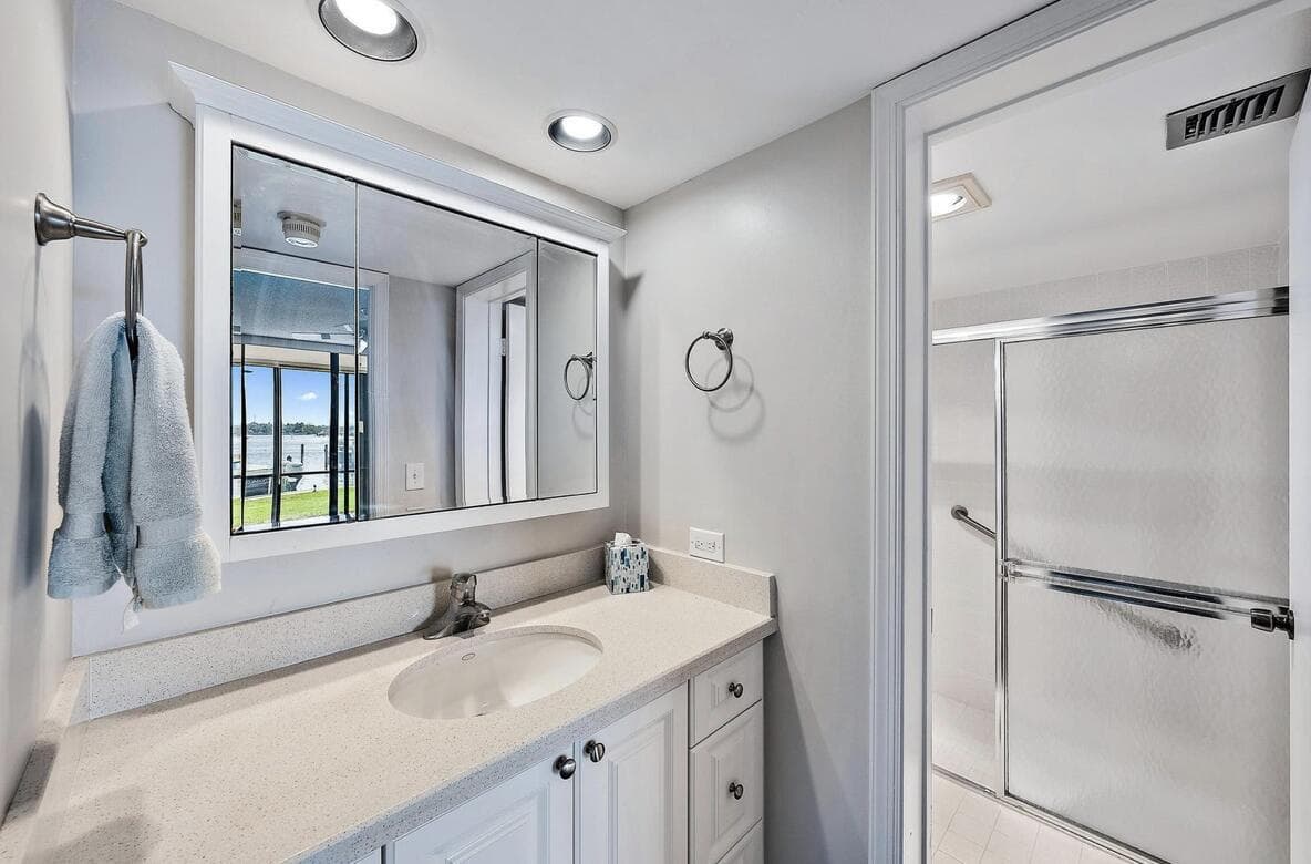 1748 Jupiter Cove Drive 121 A photo 20