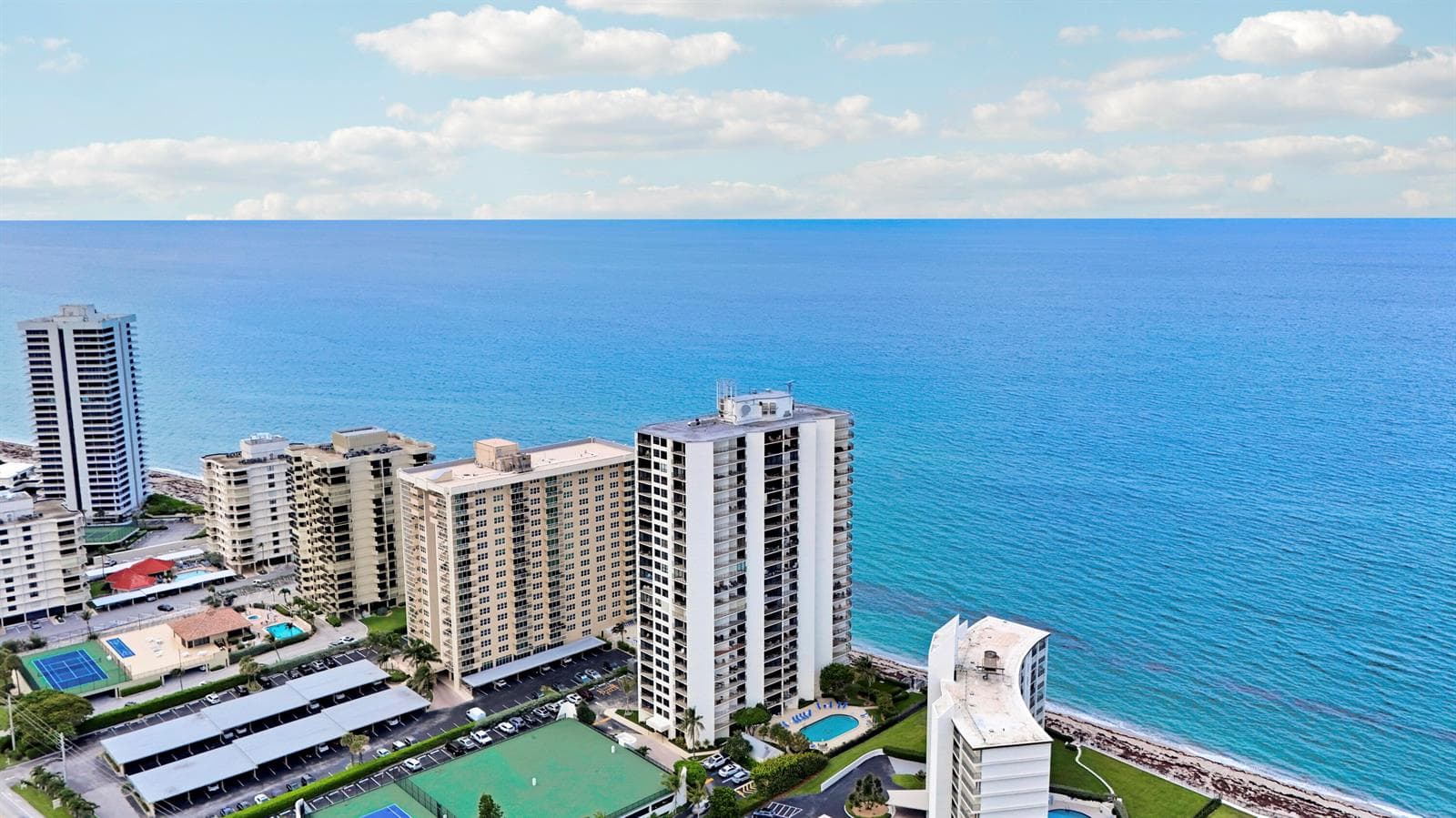 5420 N Ocean Drive 204 photo 6