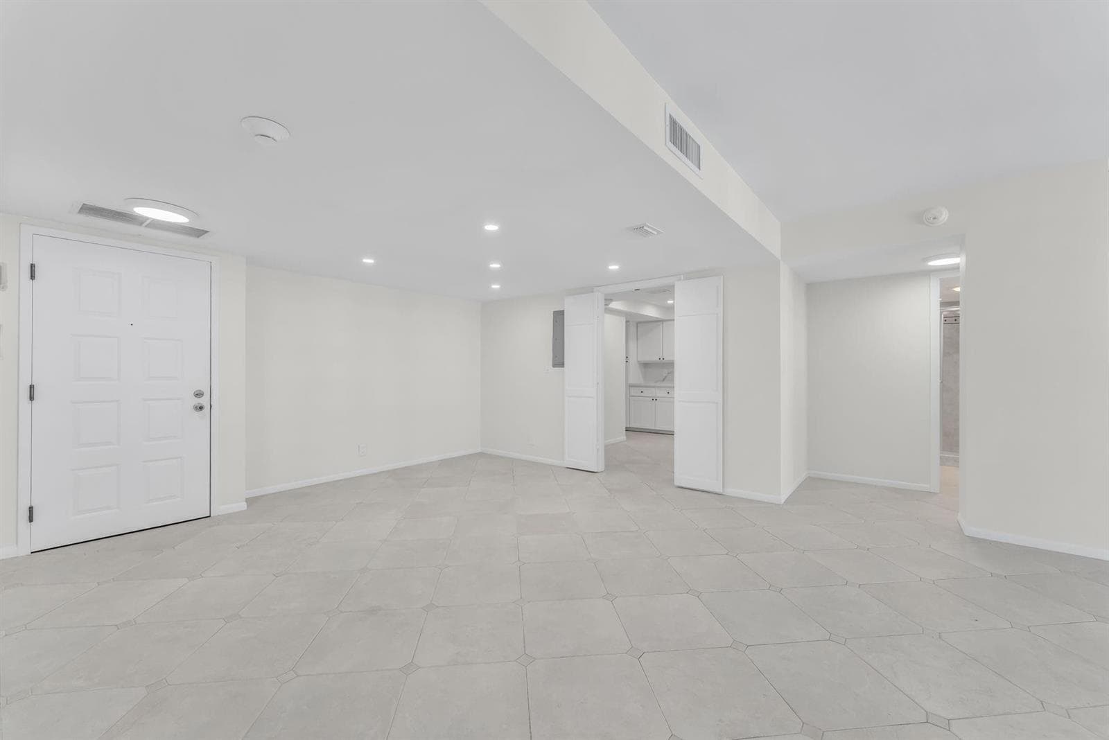 5000 N Ocean Boulevard 908 photo 6