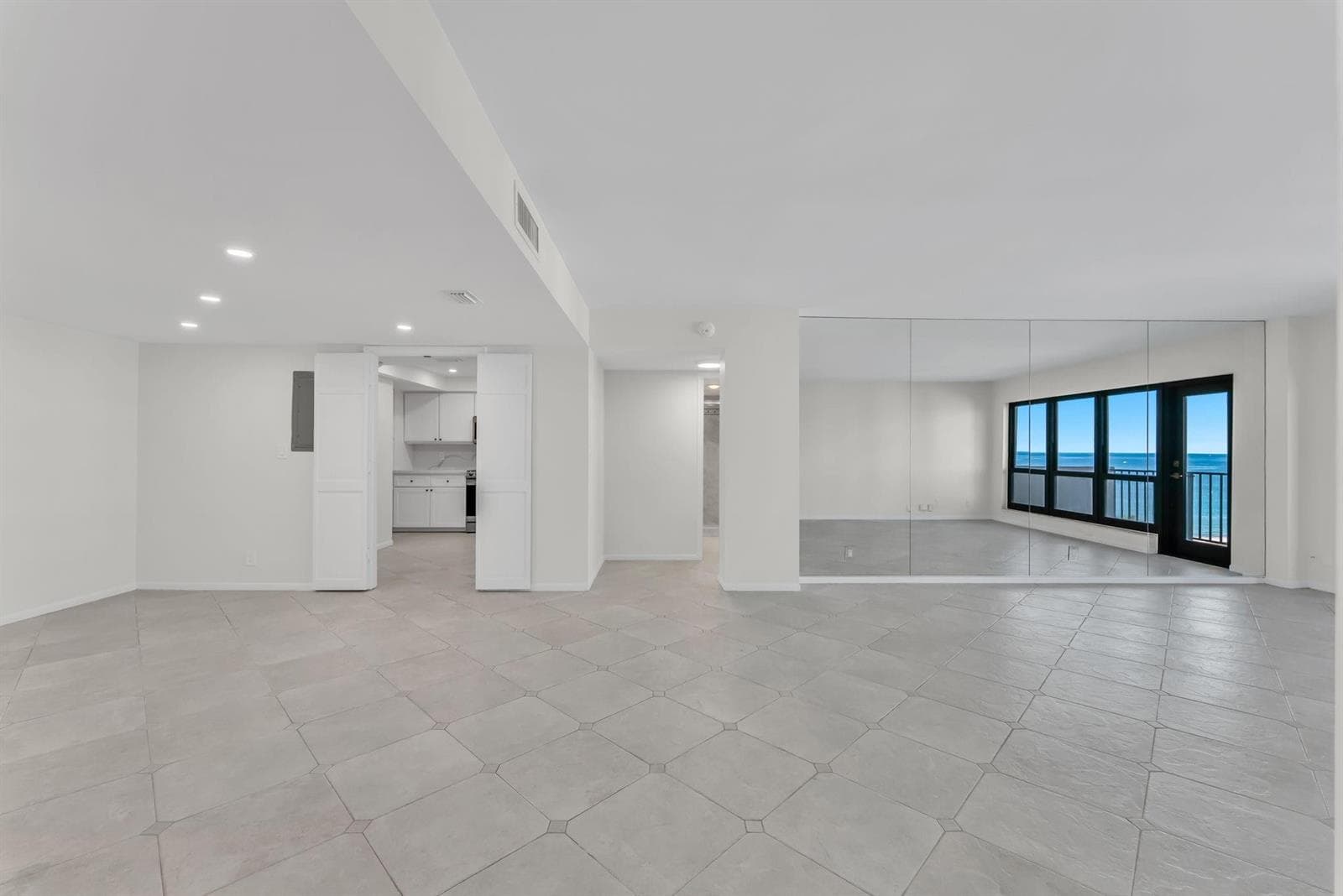 5000 N Ocean Boulevard 908 photo 10