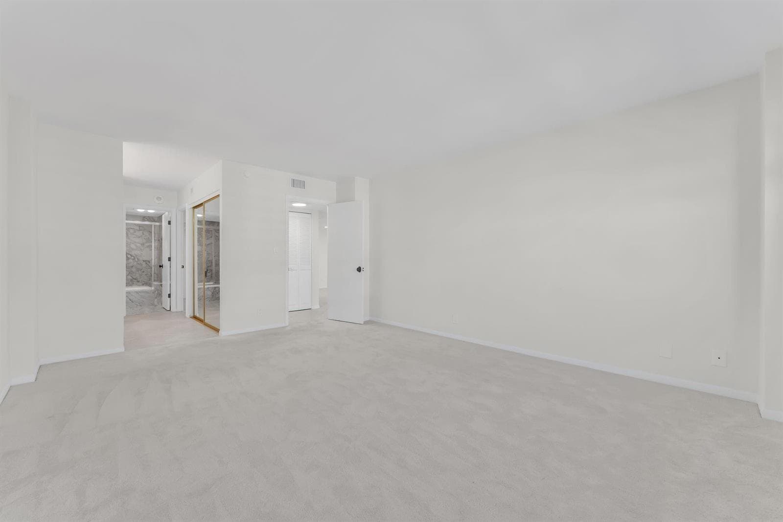 5000 N Ocean Boulevard 908 photo 15