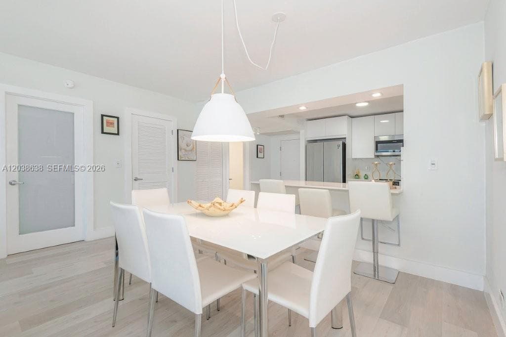 1505 photo 7