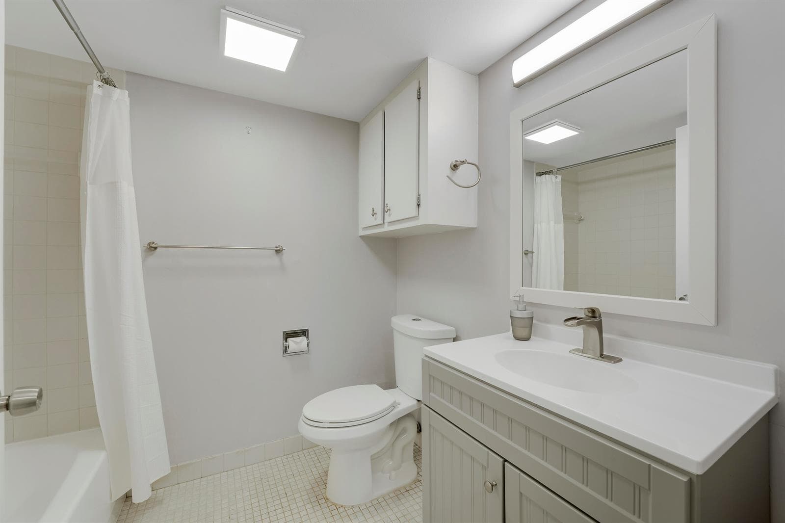 20 Royal Palm Way 204 photo 16