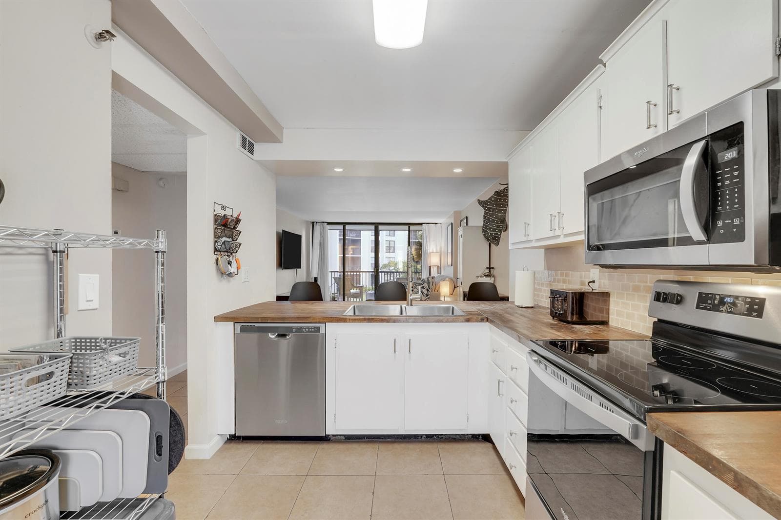 20 Royal Palm Way 204 photo 3
