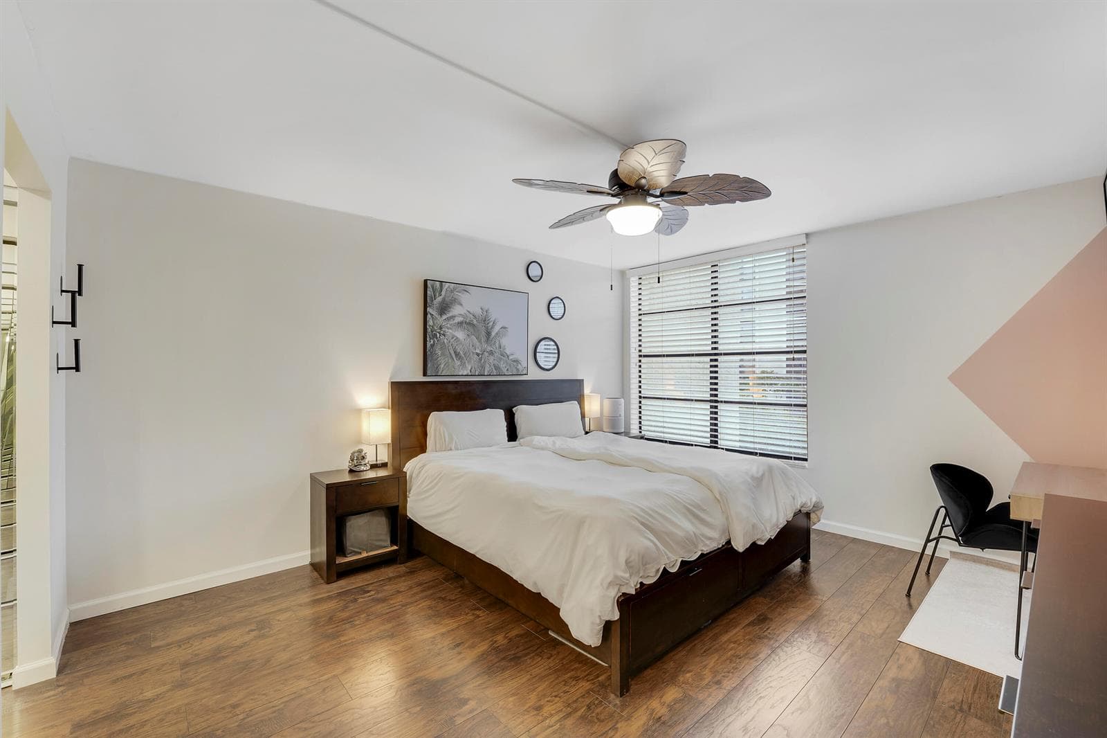 20 Royal Palm Way 204 photo 14