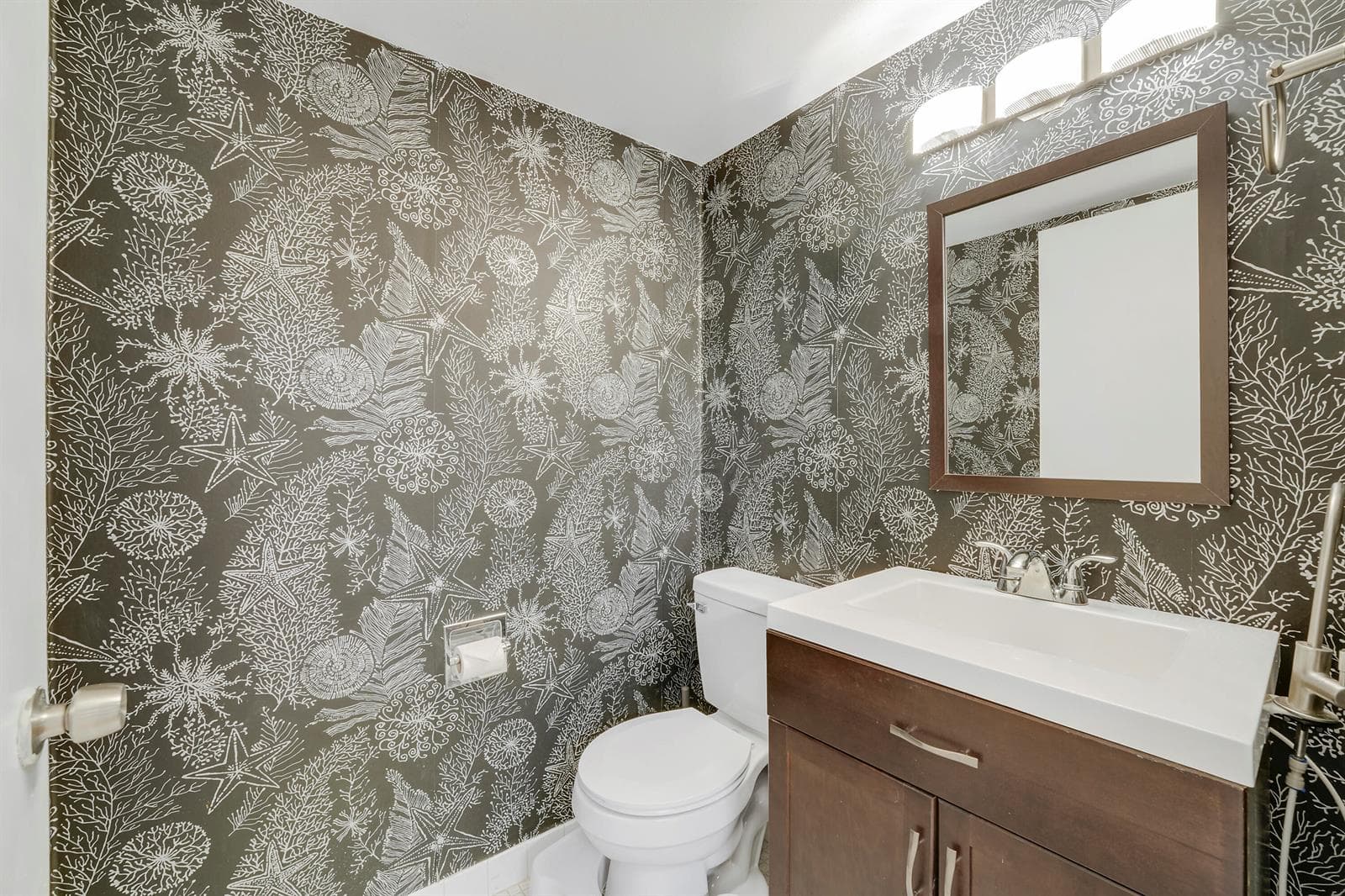 20 Royal Palm Way 204 photo 8