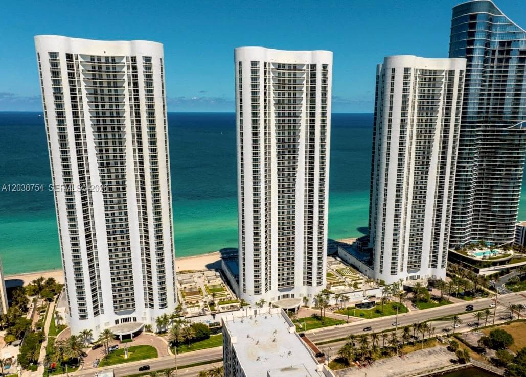 15811 COLLINS AVE 3607 photo 1