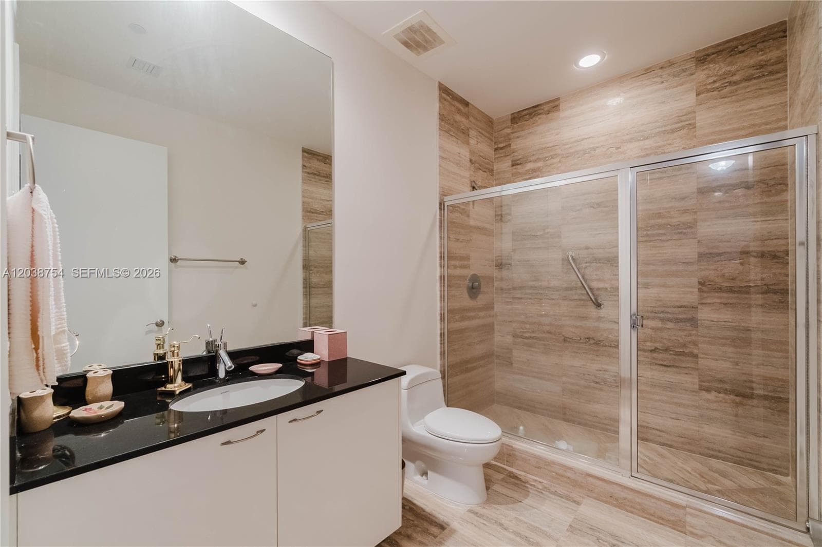 15811 COLLINS AVE 3607 photo 18