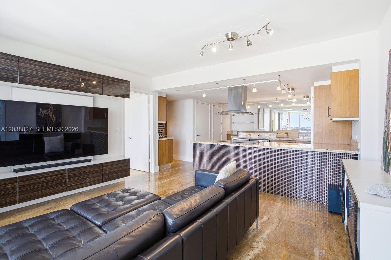 50 Biscayne Blvd 2510 photo 7