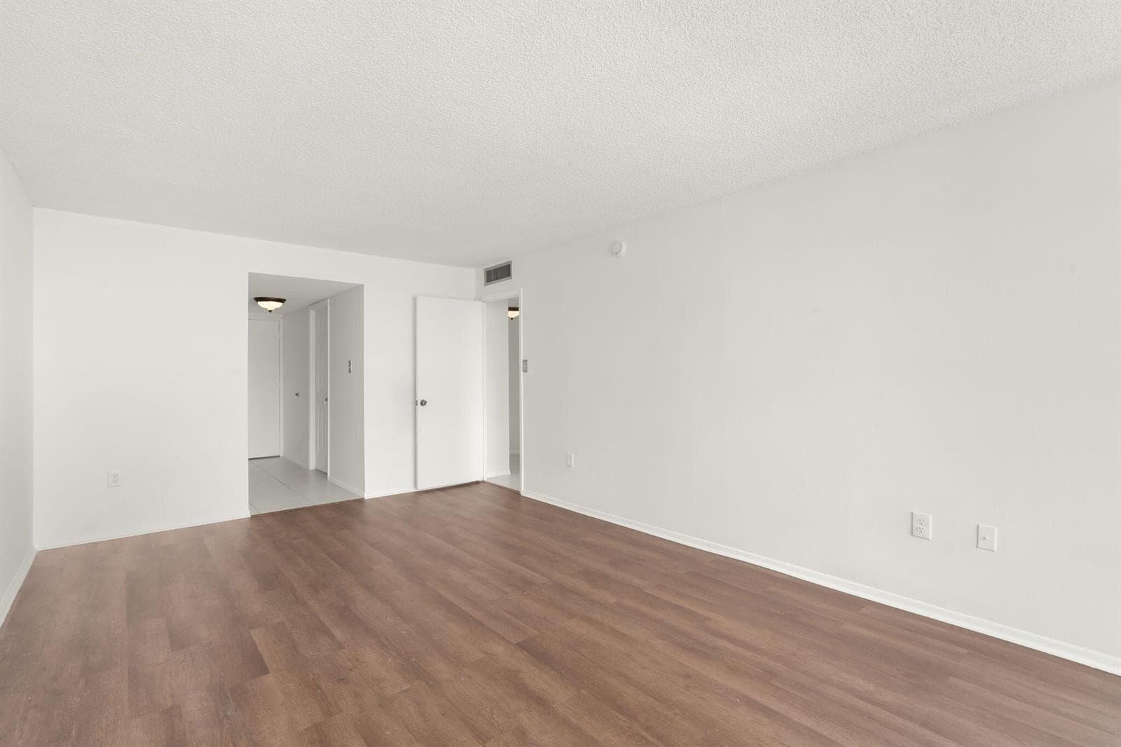 18011 Biscayne Boulevard 1704-1 photo 19