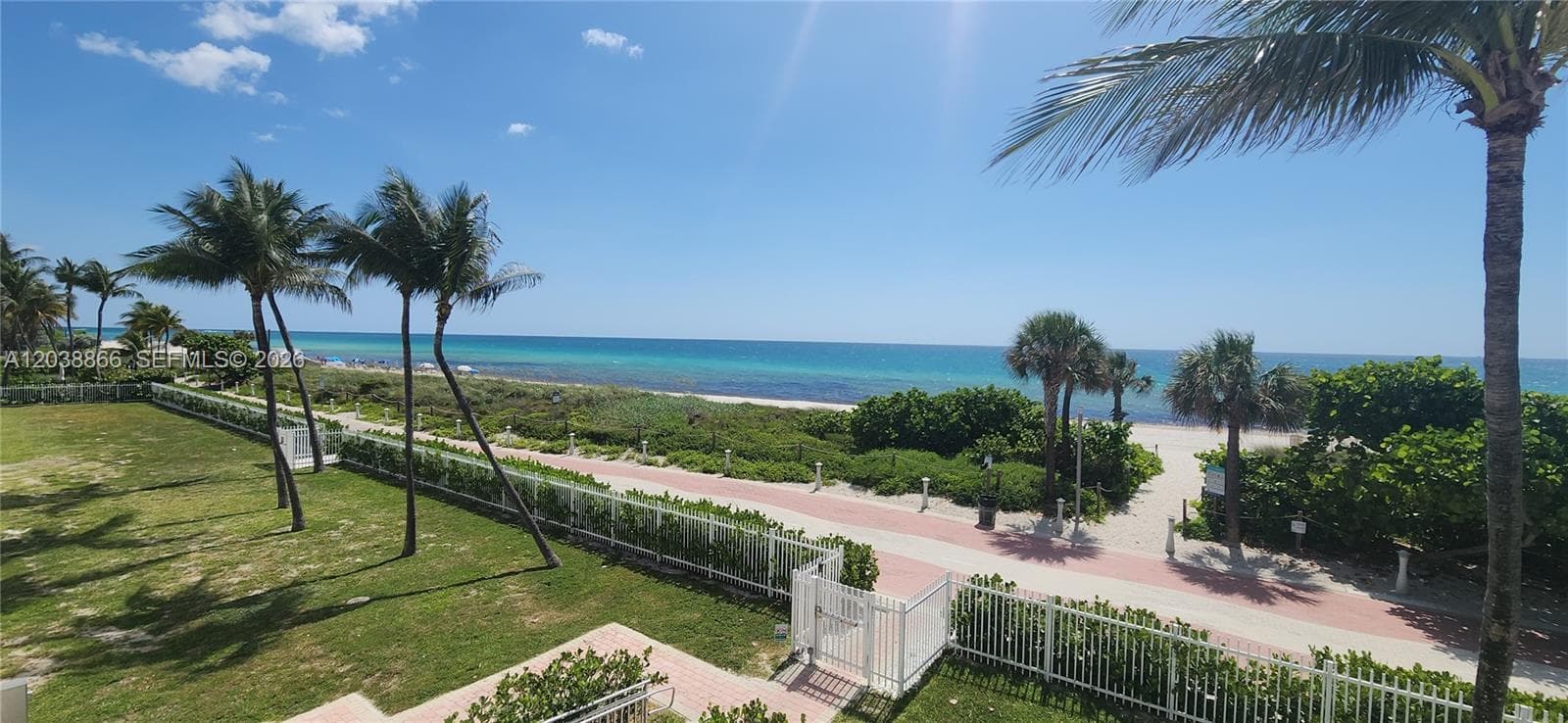 5401 Collins Ave 1513 photo 25
