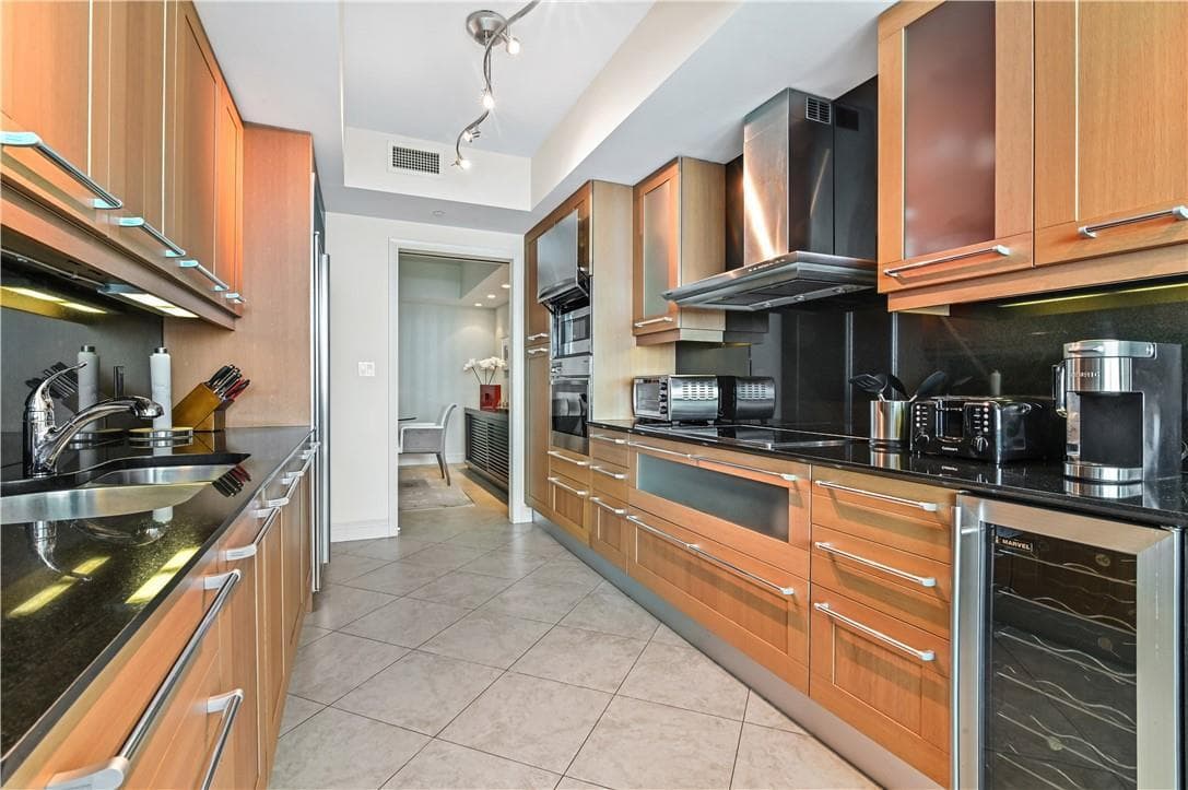 1600 S Ocean Boulevard 902 photo 24