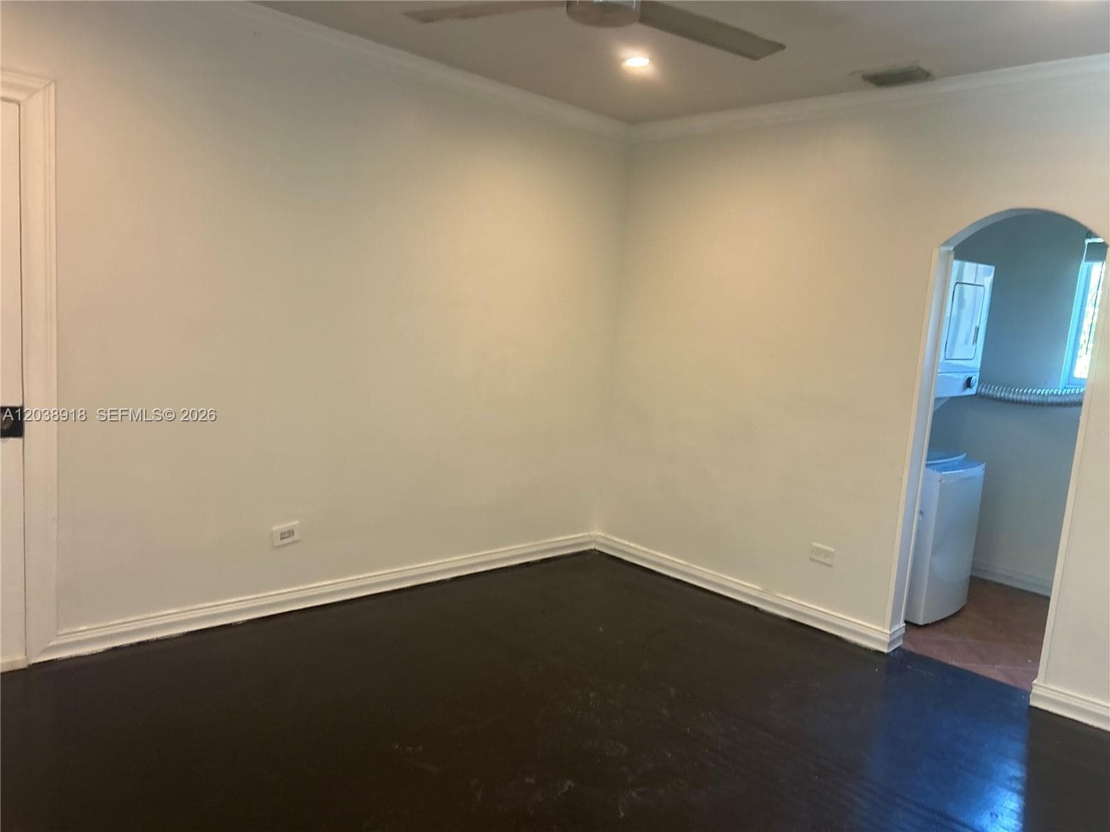 8260 Byron Ave 5 photo 2