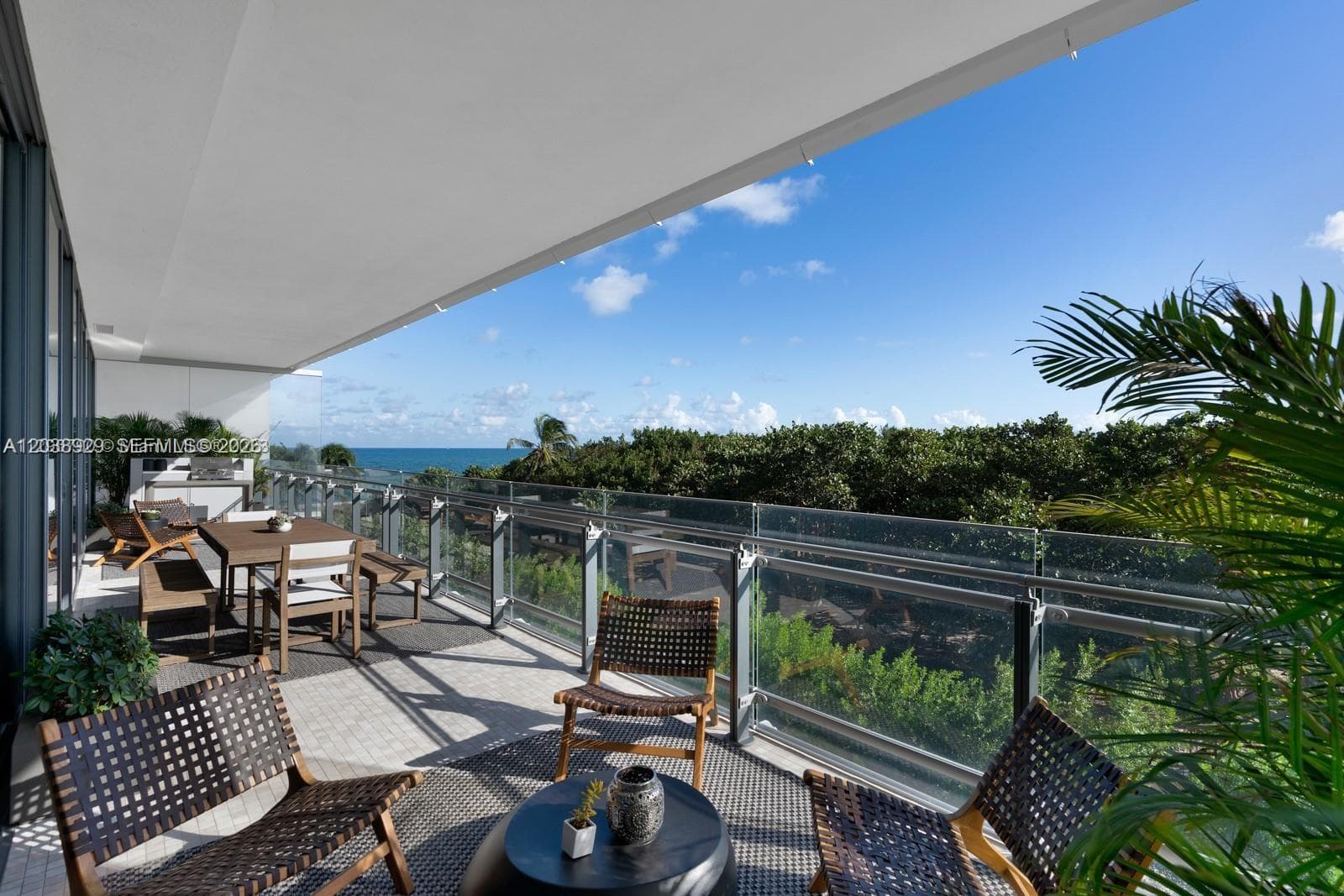8701 Collins Ave 404 photo 3