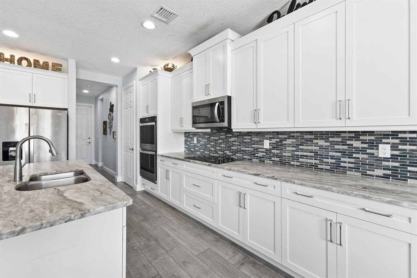 2091 SW Hobby Court photo 22