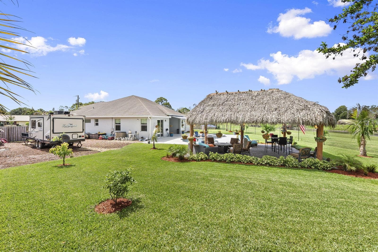 2091 SW Hobby Court photo 14