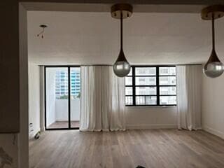 2780 NE 183rd Street 504 photo 5