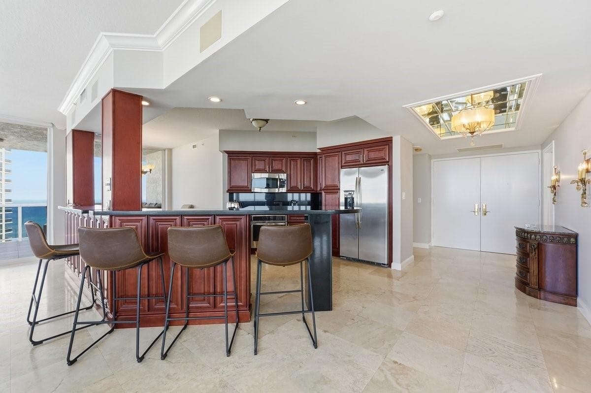 3100 N Ocean Boulevard 2201 photo 10