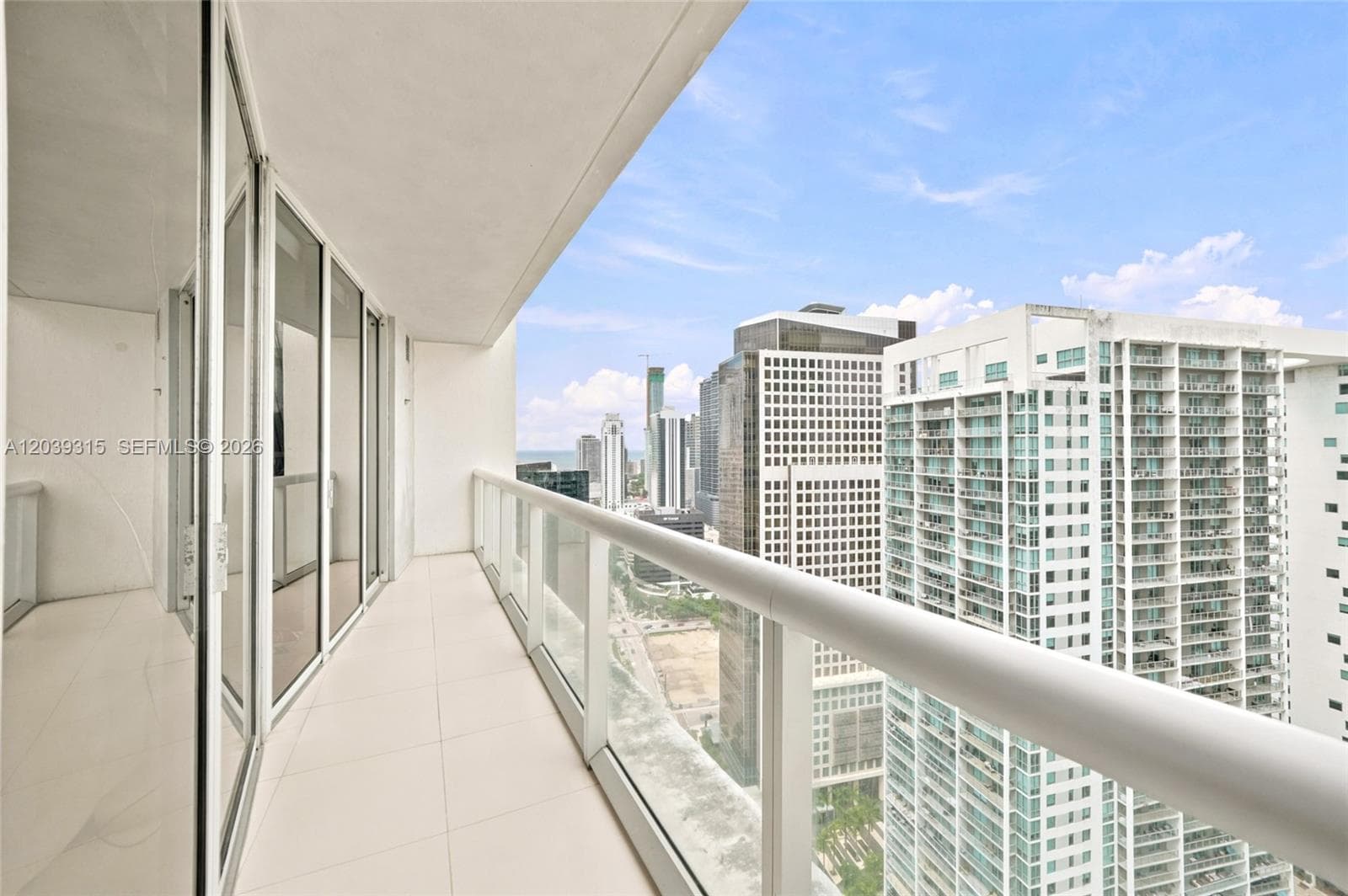 485 Brickell Ave 3707 photo 18