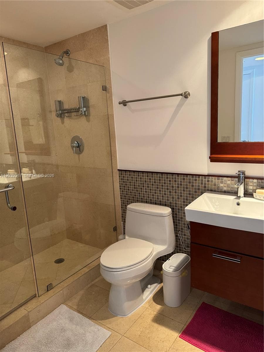 1830 S Ocean Dr 3303 photo 17