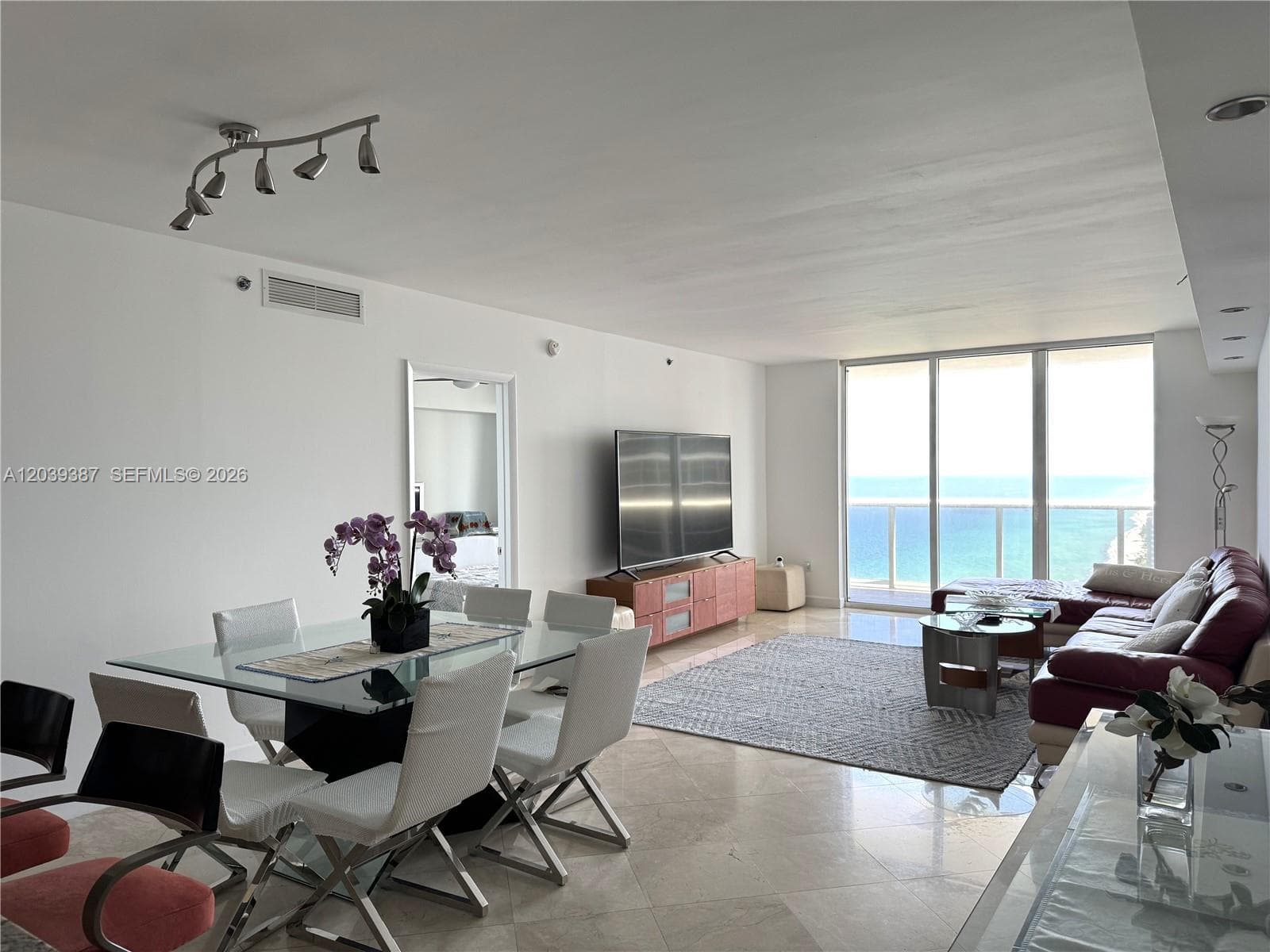 1830 S Ocean Dr 3303 photo 5
