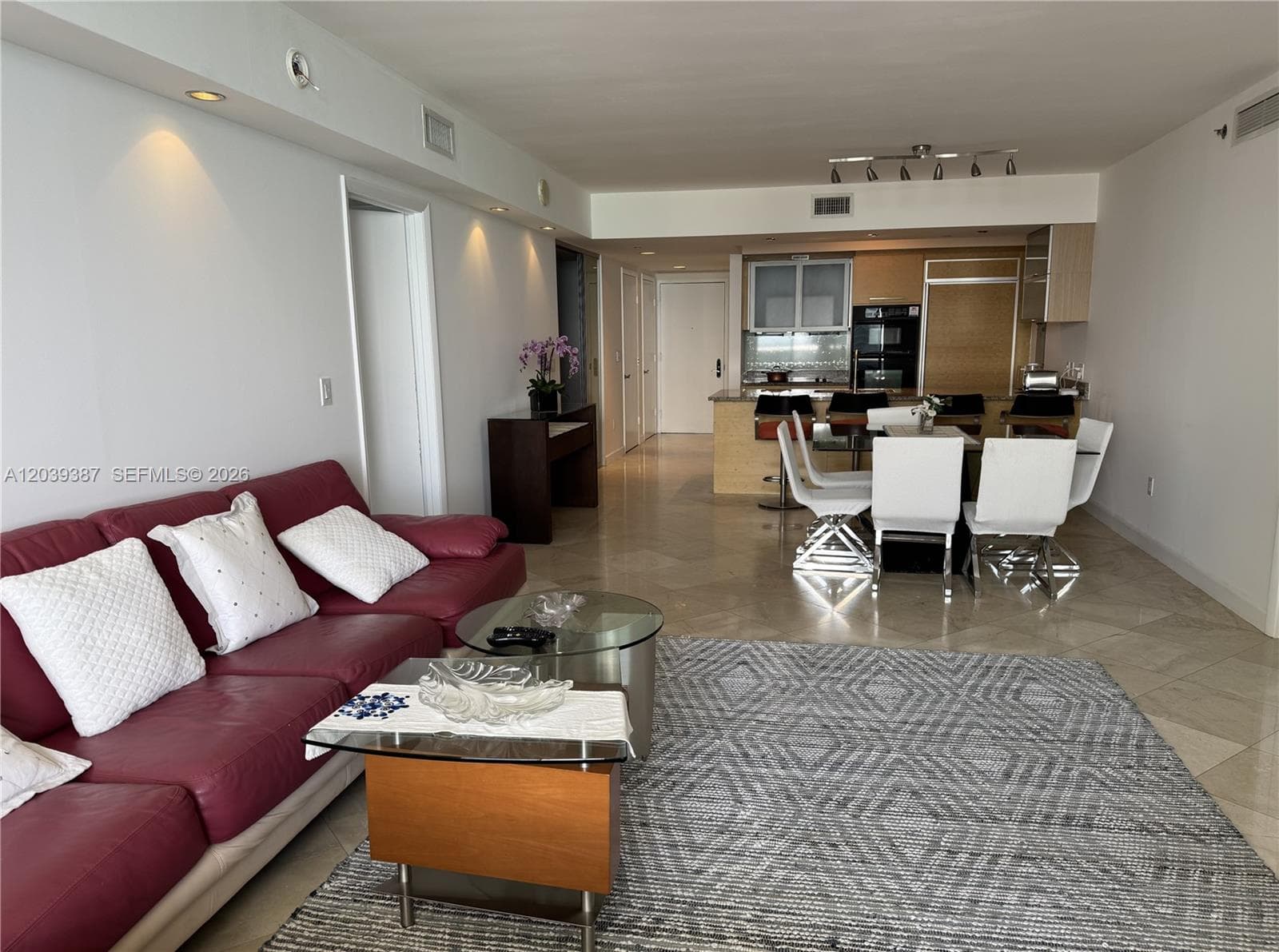 1830 S Ocean Dr 3303 photo 8