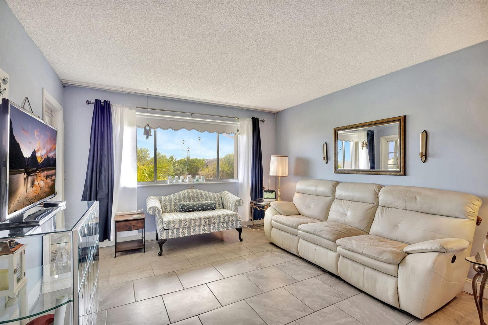 2812 Garden Drive S 308 photo 7