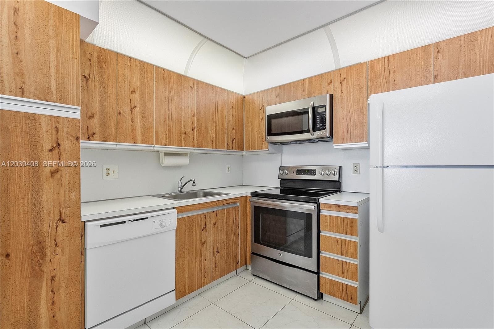 2301 S Ocean Dr 1406 photo 22