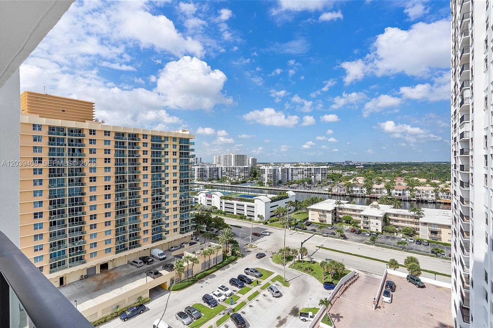 2301 S Ocean Dr 1406 photo 15