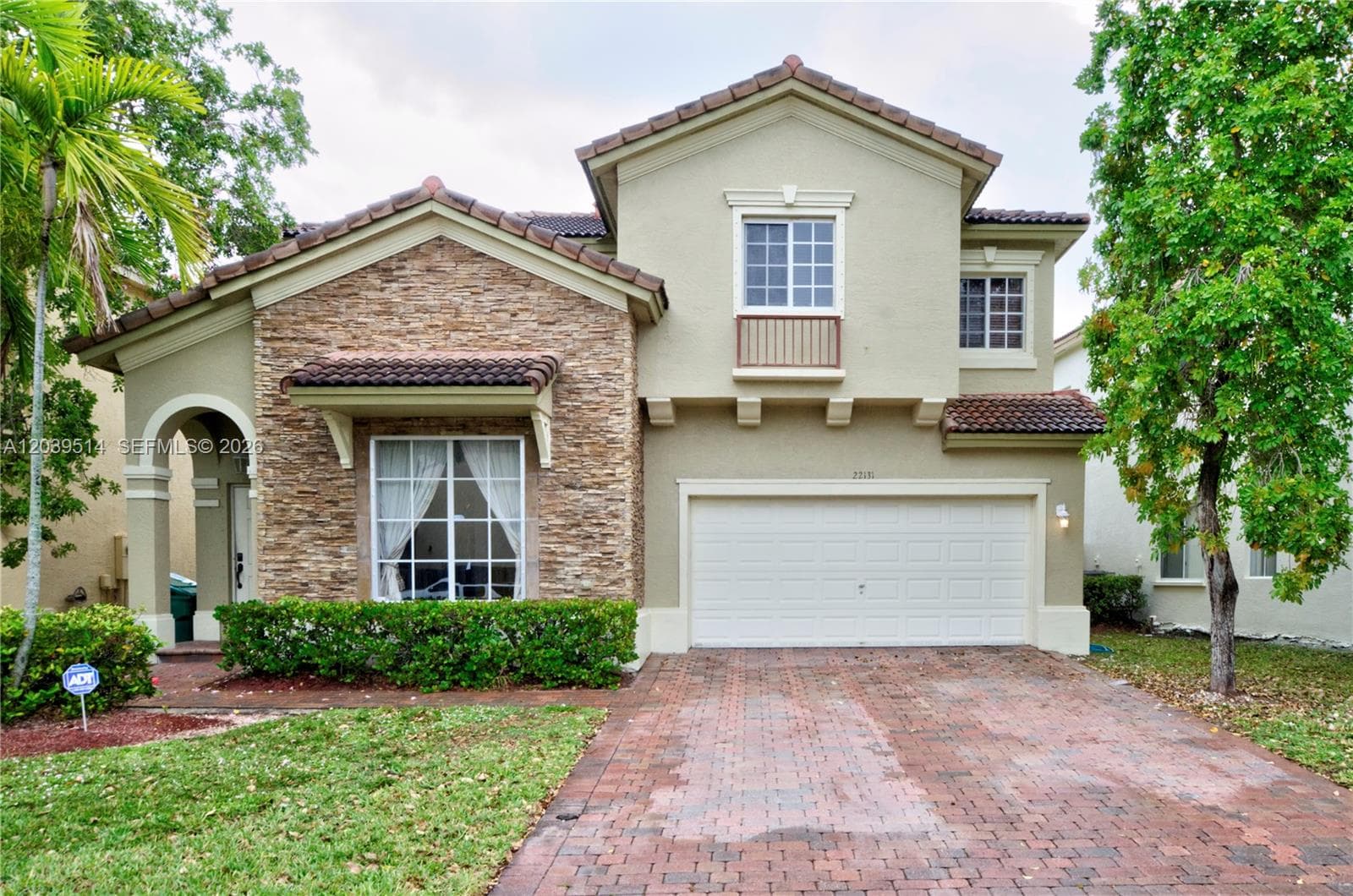 22131 SW 87 PL n/a photo 1